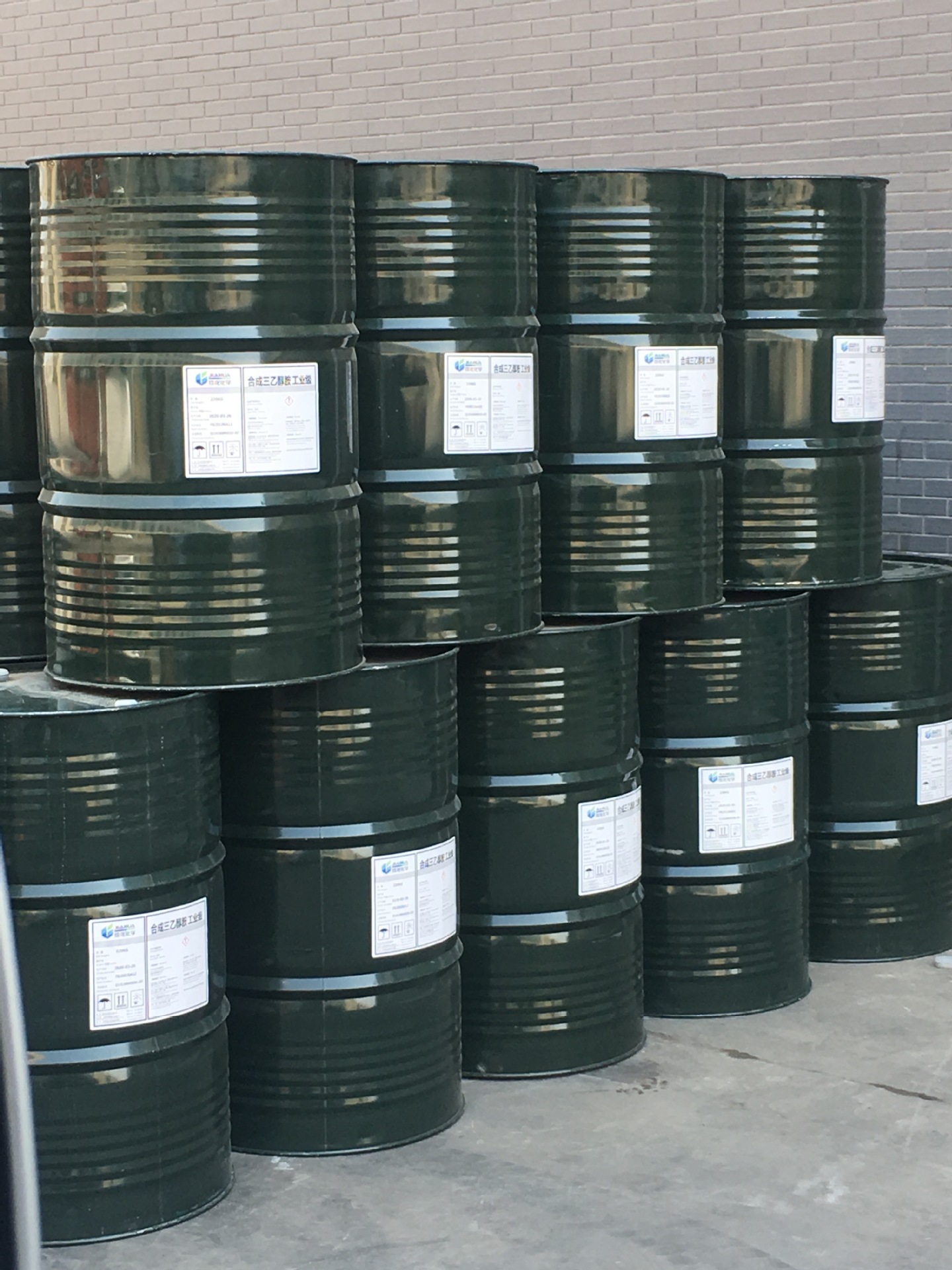 上海佳化三乙醇胺 现货佳化工业级三乙醇胺 tea 97%含量三乙醇胺