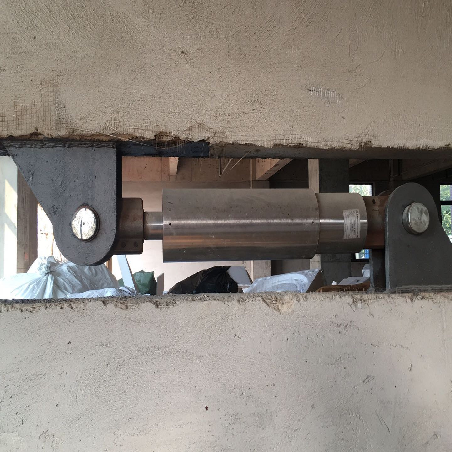 钢结构建筑桥梁工程减震消能速度型vfd黏滞粘滞阻尼器阻尼器