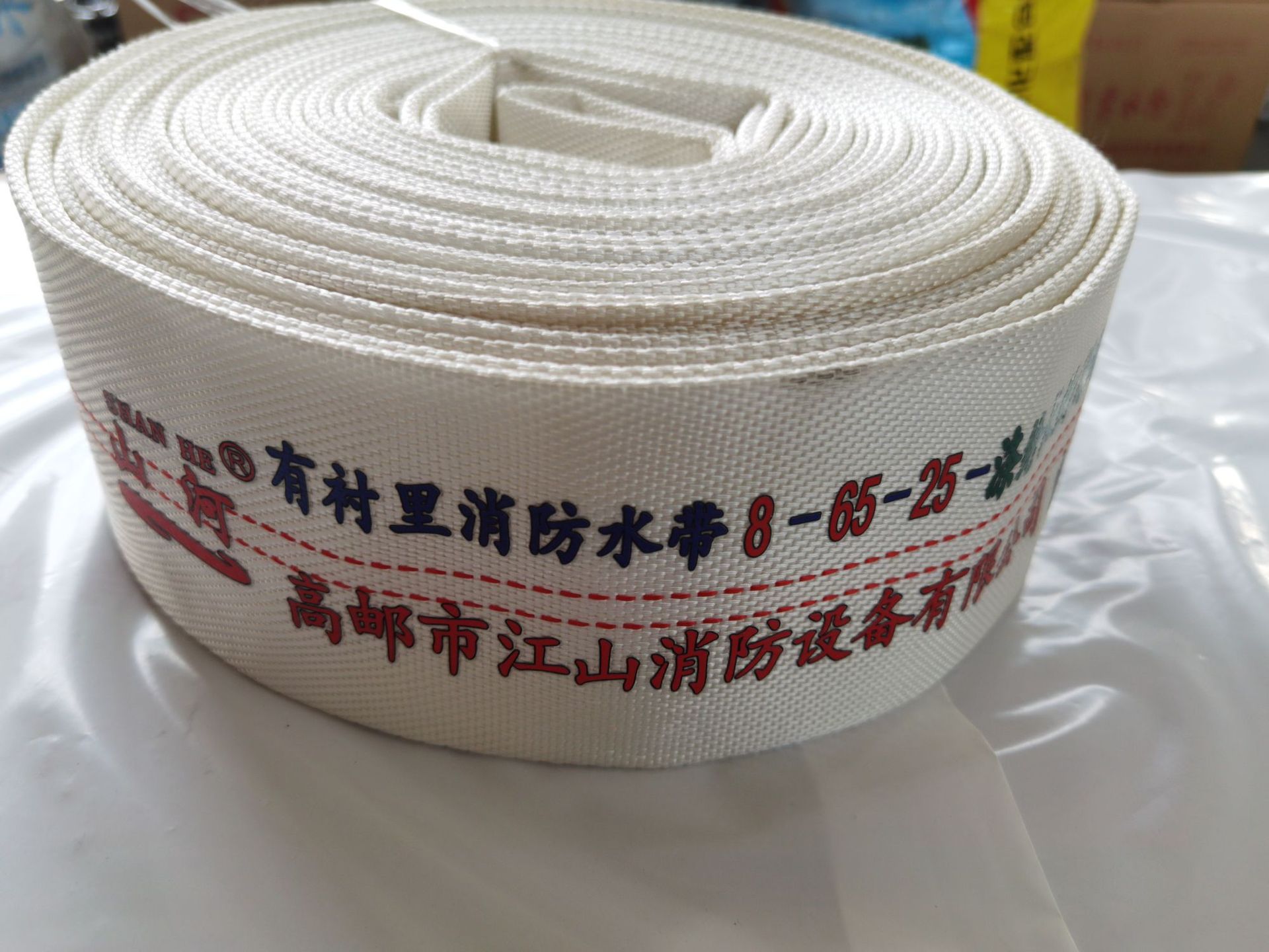 商品描述是否跨境出口专供货源否规格8-65聚氨酯水带,8-65-20聚氨酯水