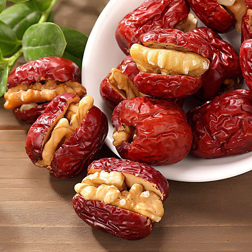 新疆特产枣夹核桃红枣夹核桃独立小包装休闲零食散装支持一键代发