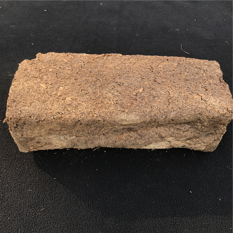 酒曲传统工艺制作块状酒曲酱香型高温大曲酿酒酒曲酵母块