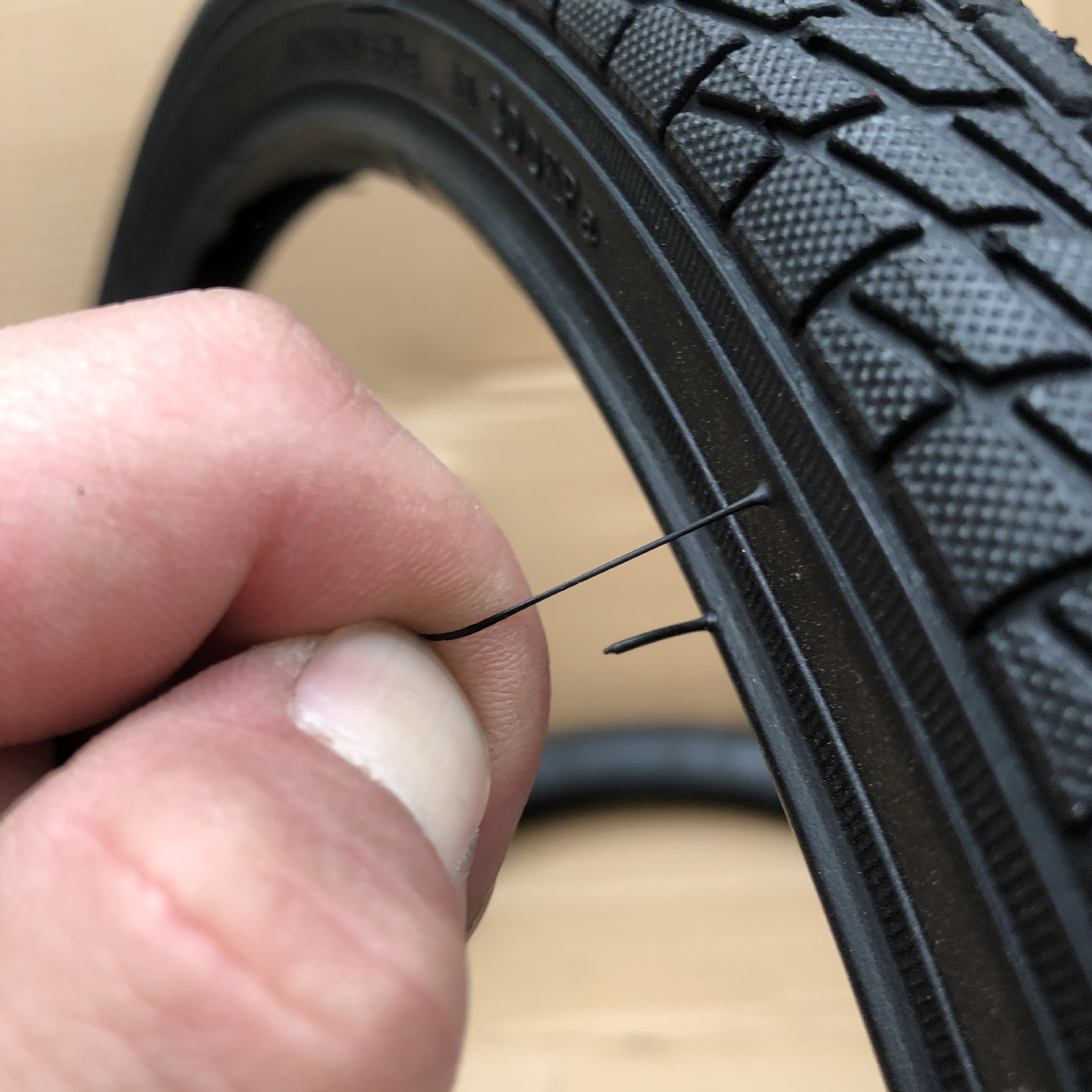 批发自行车轮胎 东岳自行车童车山地车 12/14/16/20/24/26外胎