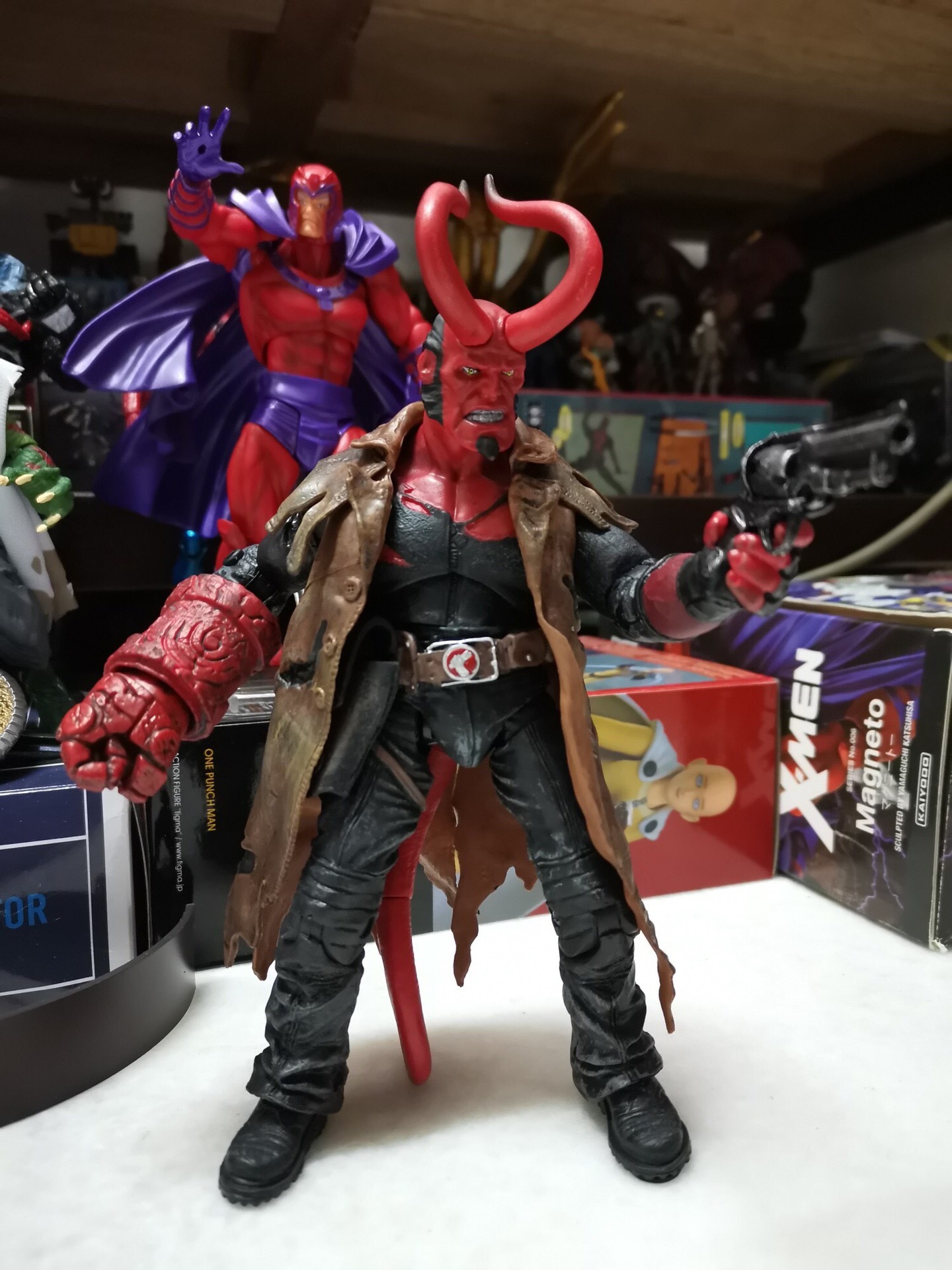 mezco 蚂蚁地狱男爵 hellboy地狱男孩6寸超可动人偶手办模型