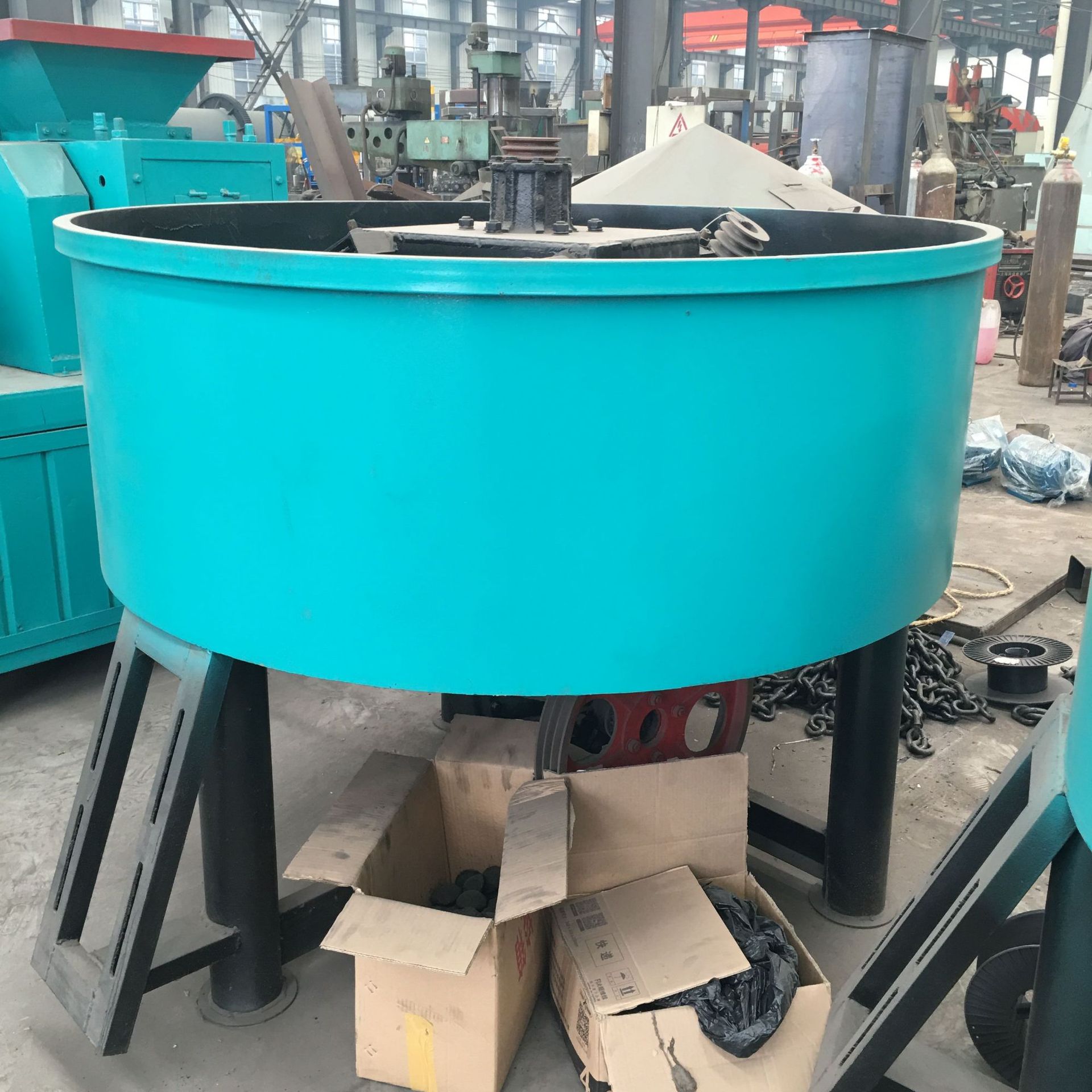 加厚型混合机 立式石灰轮碾机 混合轮碾搅拌机 750l轮碾搅拌机