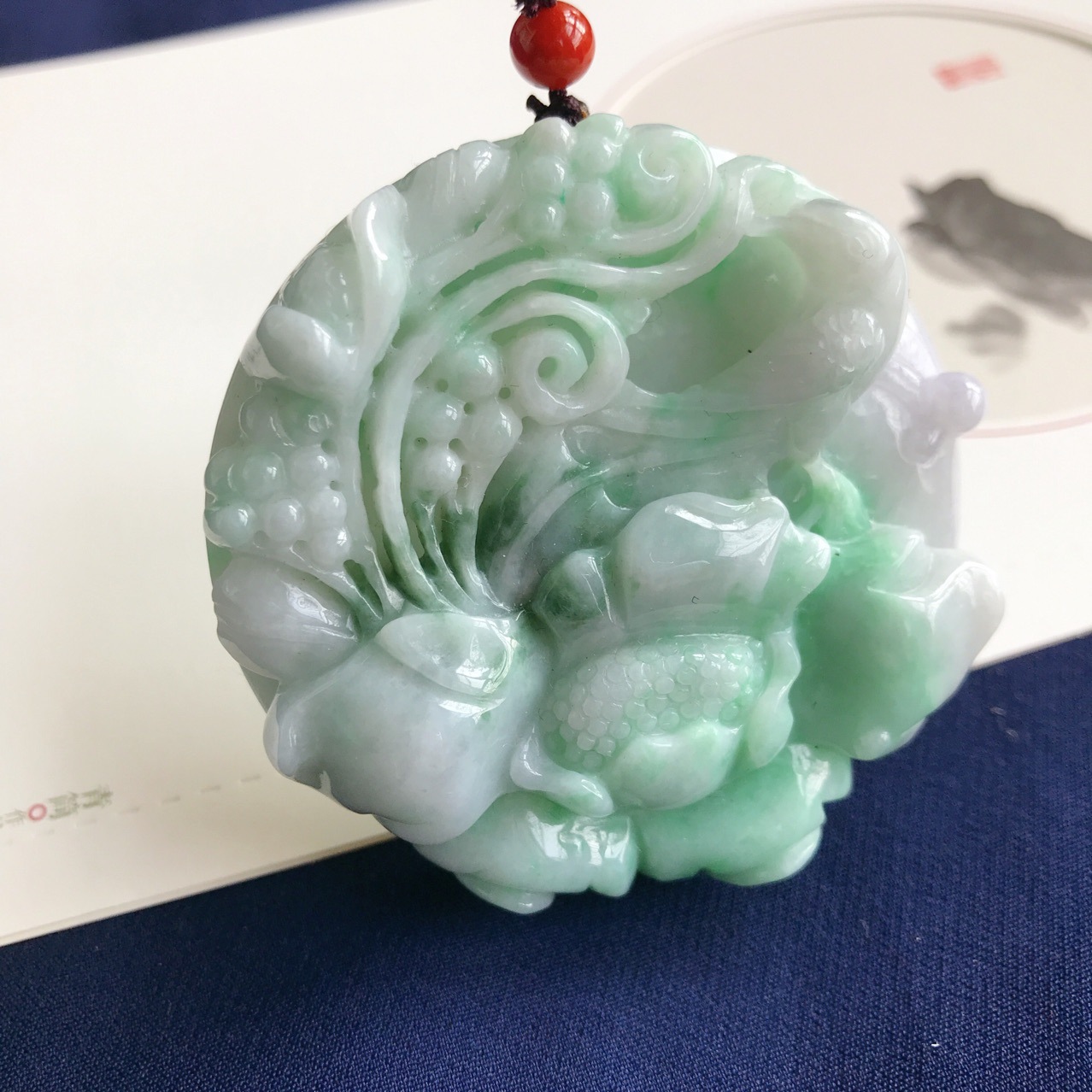 天然a货翡翠花开富贵毛衣链 颜色绿厚桩 翡翠雕刻凤凰圆牌吊坠