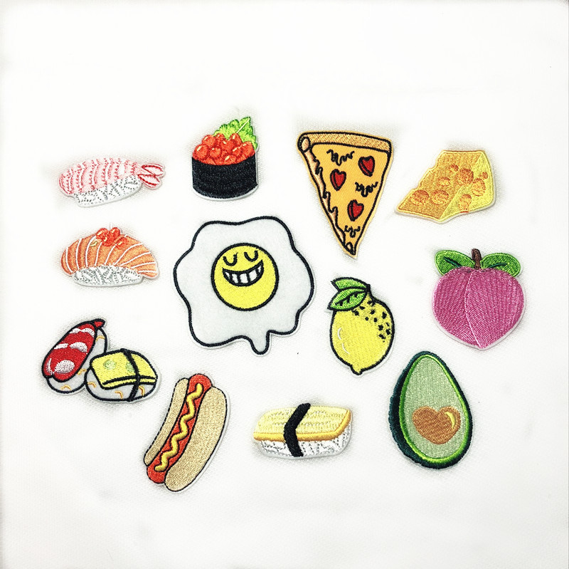 55成交2884个新品创意布贴电脑绣花补丁贴饰品配件满绣创可贴徽章服装