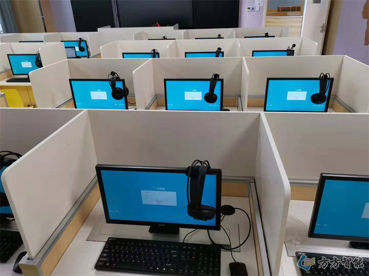 升降屏风多媒体教室语音听说测试考场机考卡座外语口语测试电脑桌