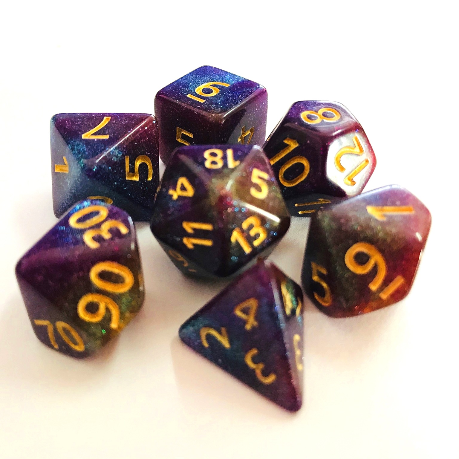 三色变色龙多面骰子桌游7粒骰子套装定制透明3色变亚克力骰子定制