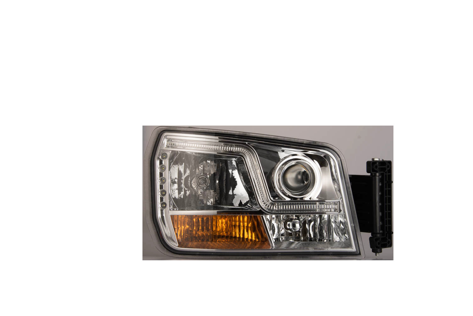 适用陕汽德龙新m3000大灯总成x3000前大灯h3000led改装前照灯配件