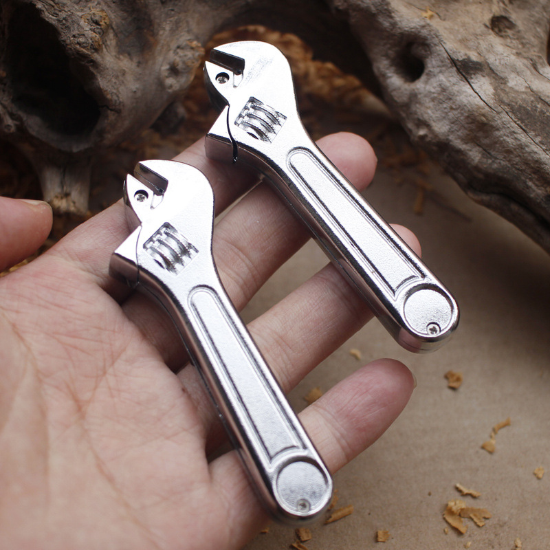 跨境新款个性扳手打火机 新奇特工具打火机礼物 多功能打火机批发