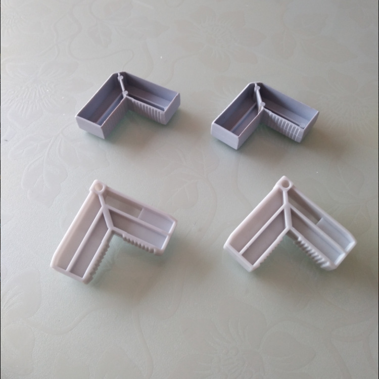 橱柜通用塑料角码 晶钢门铝材配件橱柜门连接件 大量现货厂家直销