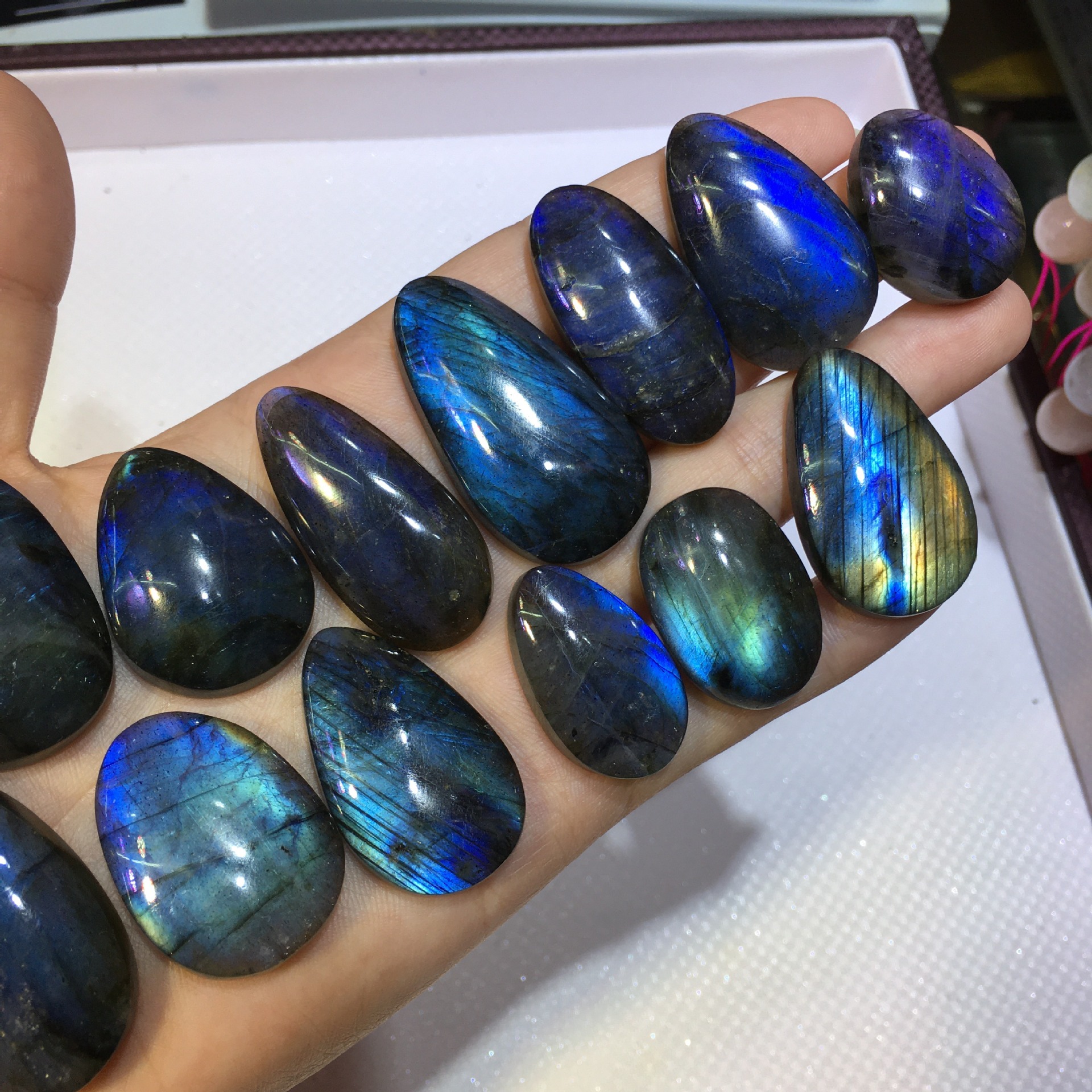 天然拉长石裸石吊坠手工镶嵌美货裸石拉长石各种形状吊坠批发