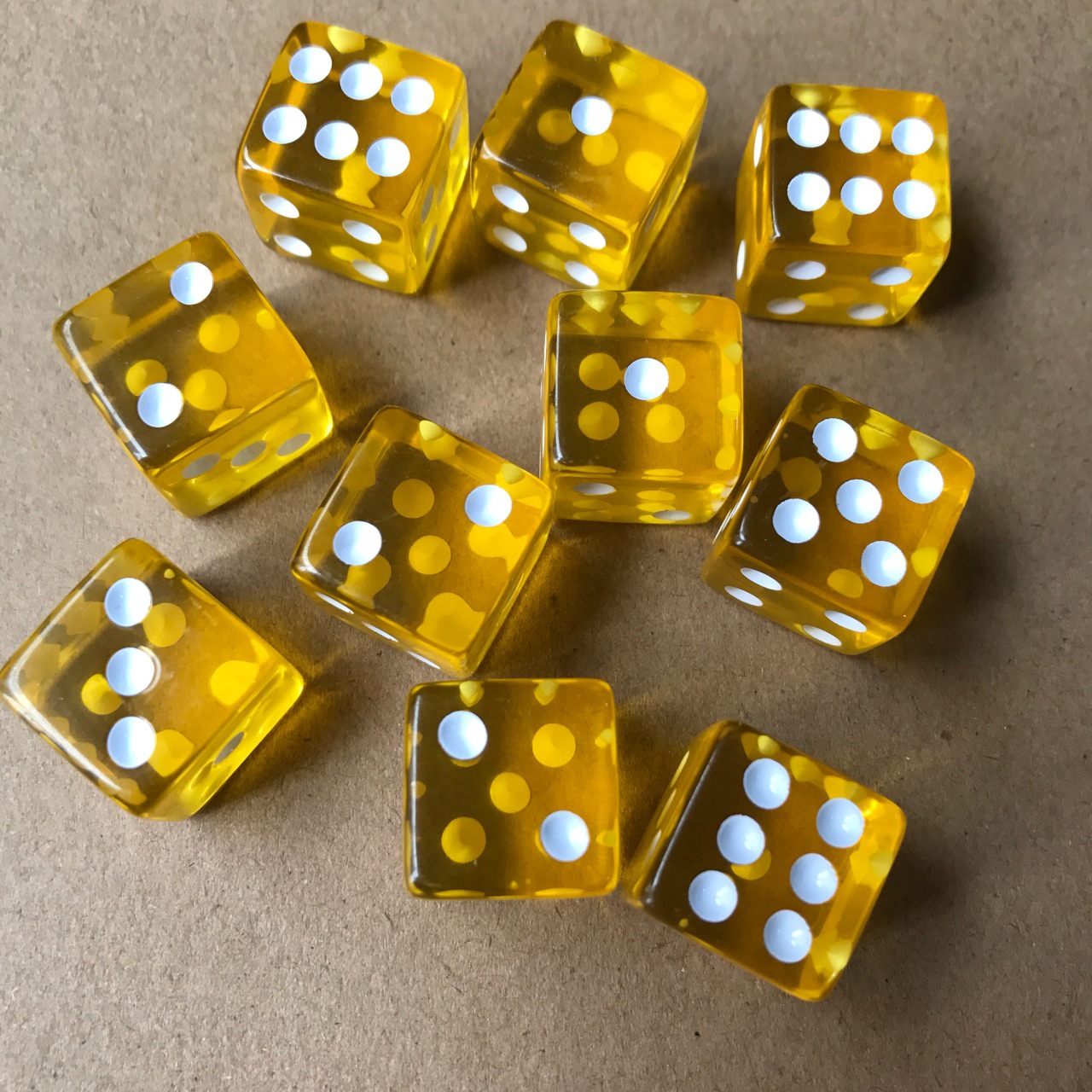 16mm透明方角点数骰子 1.6厘米色子 游戏亚克力骰子