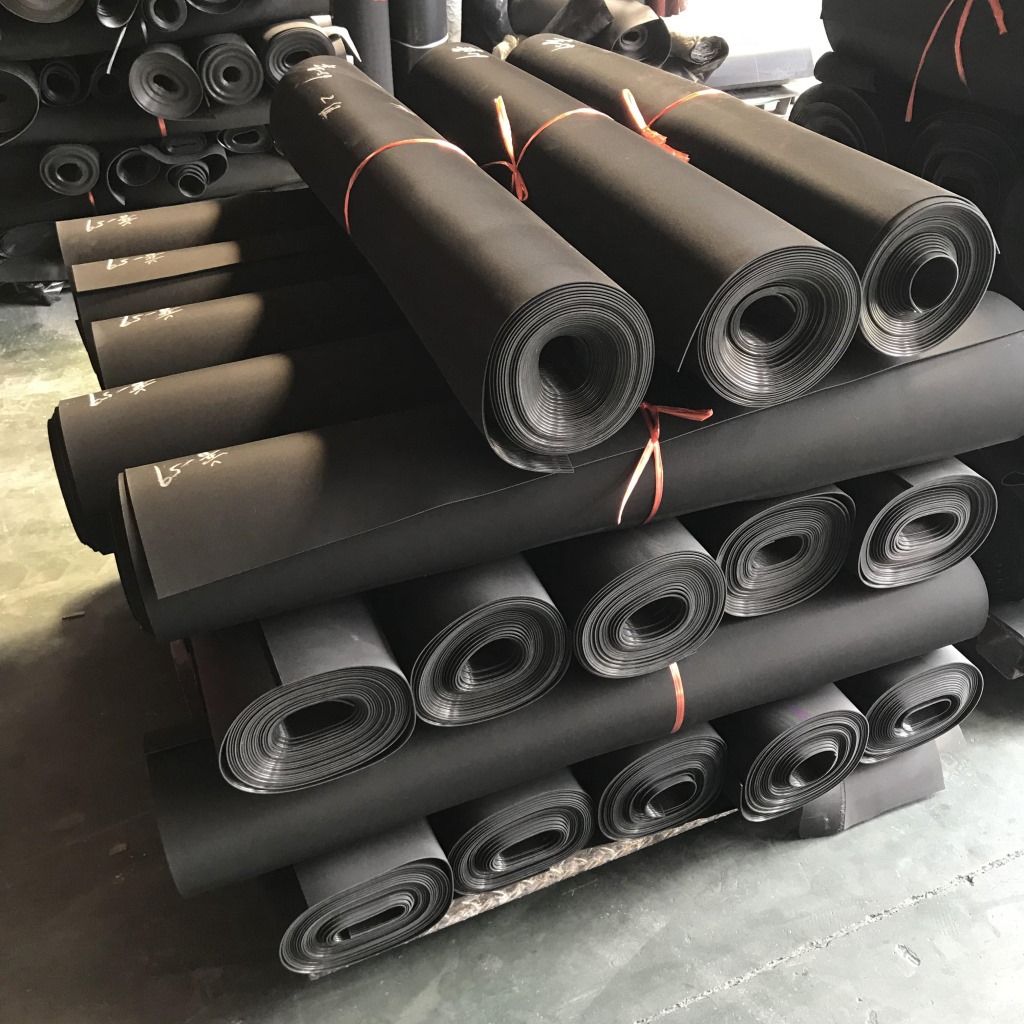 1615橡胶板天然橡胶板国标1615橡胶板强度15mpa