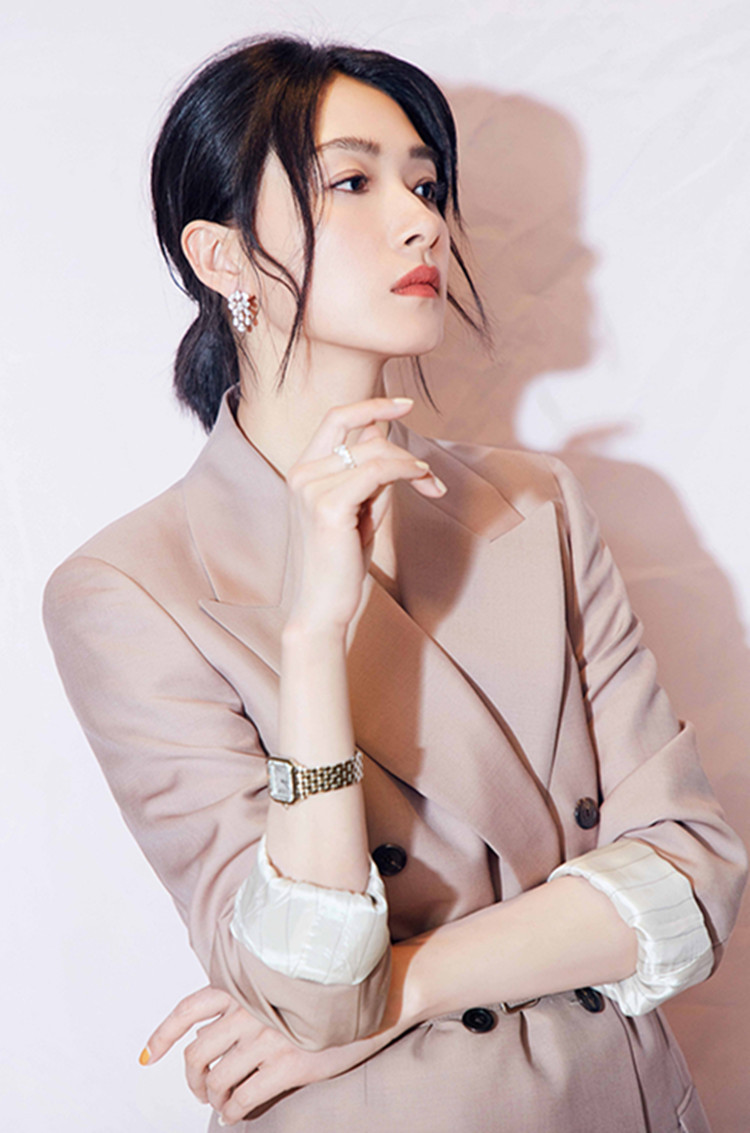 明星万茜同款ol气质小西服腰带收腰双排扣显瘦中长款西装裙春8137