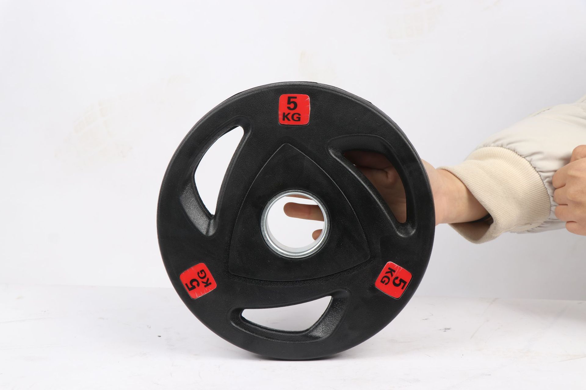 健身放用大孔橡胶环保杠铃片铸铁 cpu杠铃片三孔杠铃片包胶