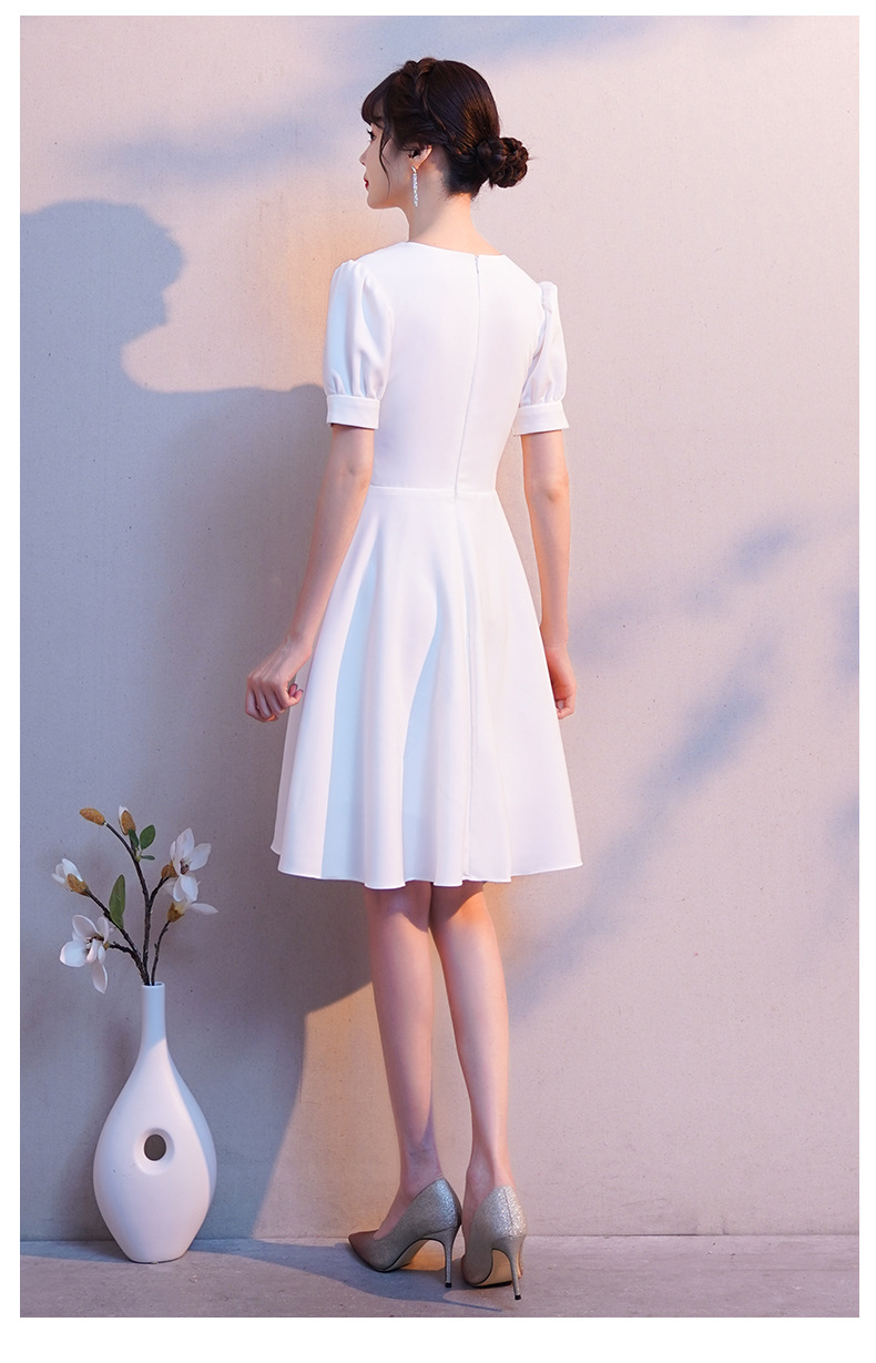白色伴娘服平时可穿赫本风小个子日常短款气质毕业宴会晚礼服裙女