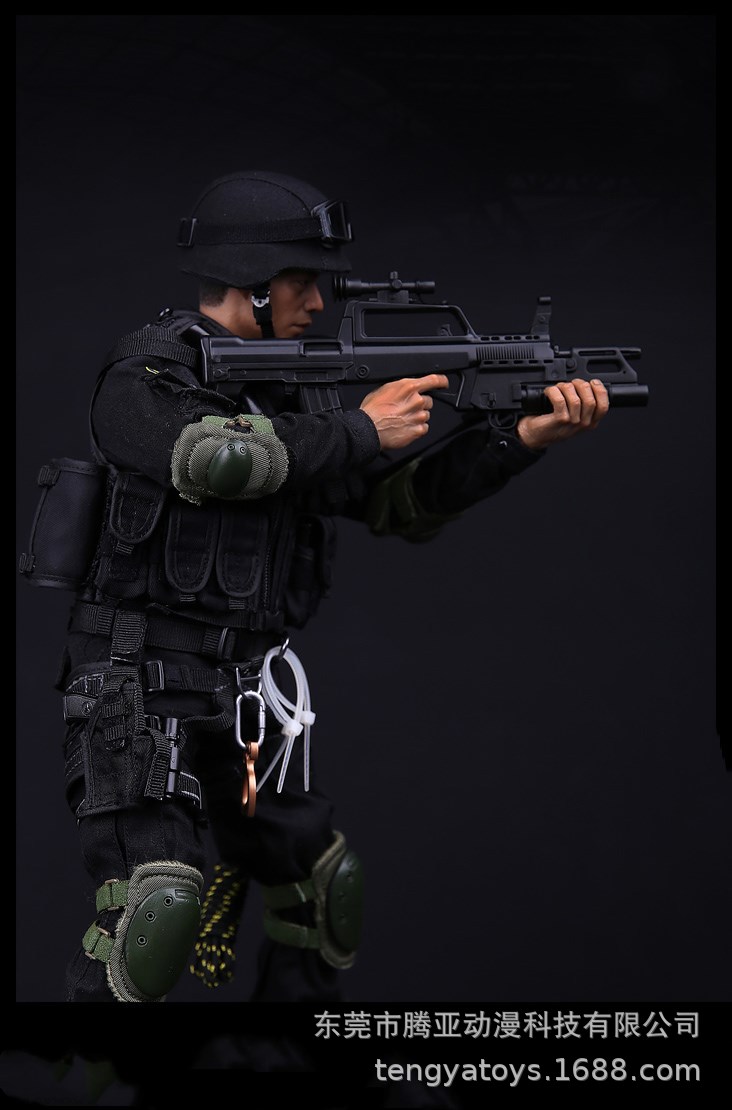 黑色作训服裤子 内腰带 作战靴 战术背心 负重腰带 面具包 护肘(1双)