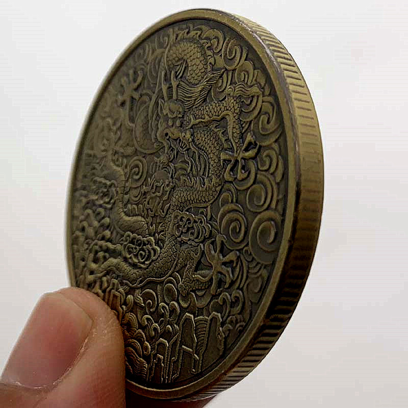 2012龙腾盛世纪念币图片
