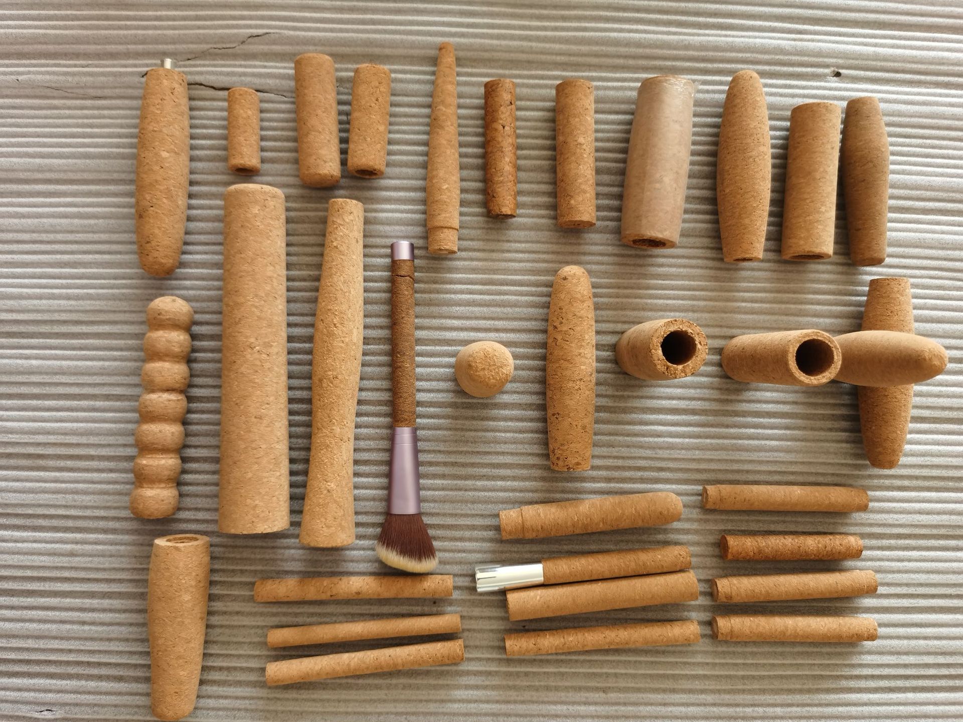 厂家直销隔热防滑软木手柄软木手柄 握把 化妆手柄来图来样定做