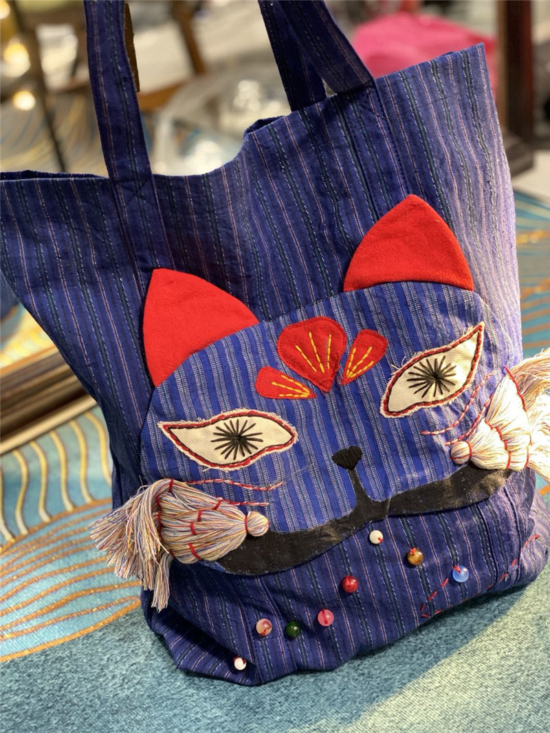 手工虎头包猫包蓝色条纹老布拼布手工刺绣老虎头单肩包手工虎头包