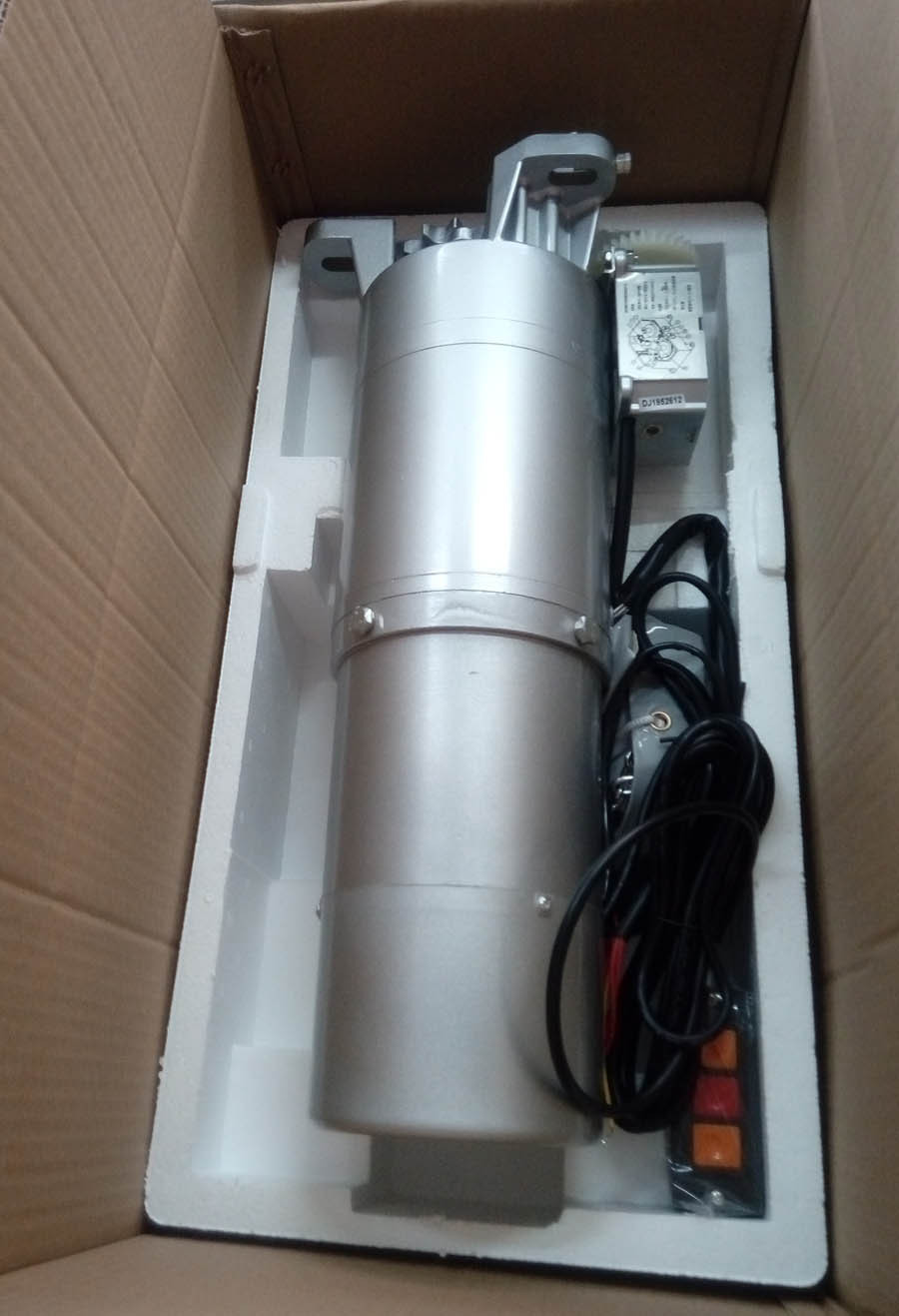 台湾巨光卷帘门电机jg-1000b工厂卷闸门大型卷帘门超重大功率马达