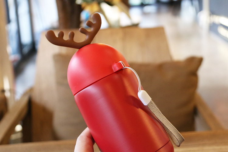 圣诞鹿角保温杯少女创意潮流男女学生便携带提绳水杯个性外出喝水