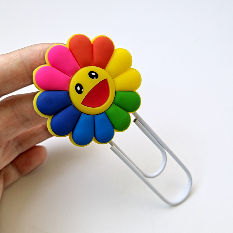 厂家定制生产pvc卡通书签 太阳花办公文具书签回形针书签批发定