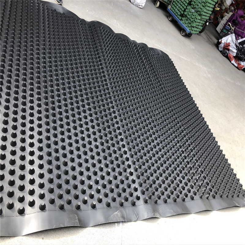 屋顶花园楼顶蔬菜种植园林绿化pe蓄防排水板地下室车库顶板排水板