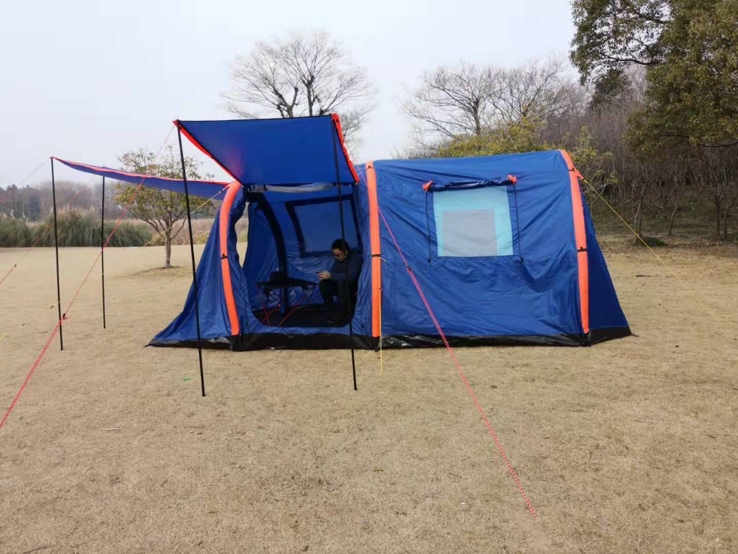 户外野营充气帐篷厂家定制中型速开隧道帐篷两室一厅外贸出口