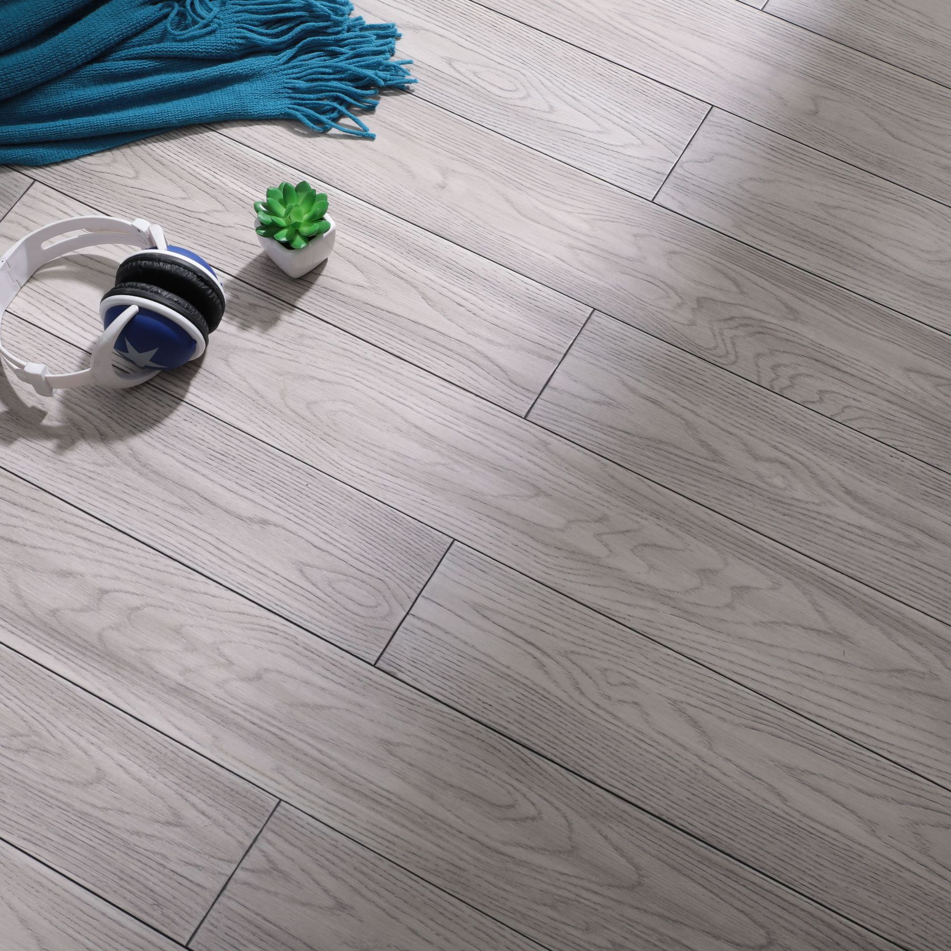 番龙眼灰色格丽斯纯实木地板原木地板家装室内简约现代复古风