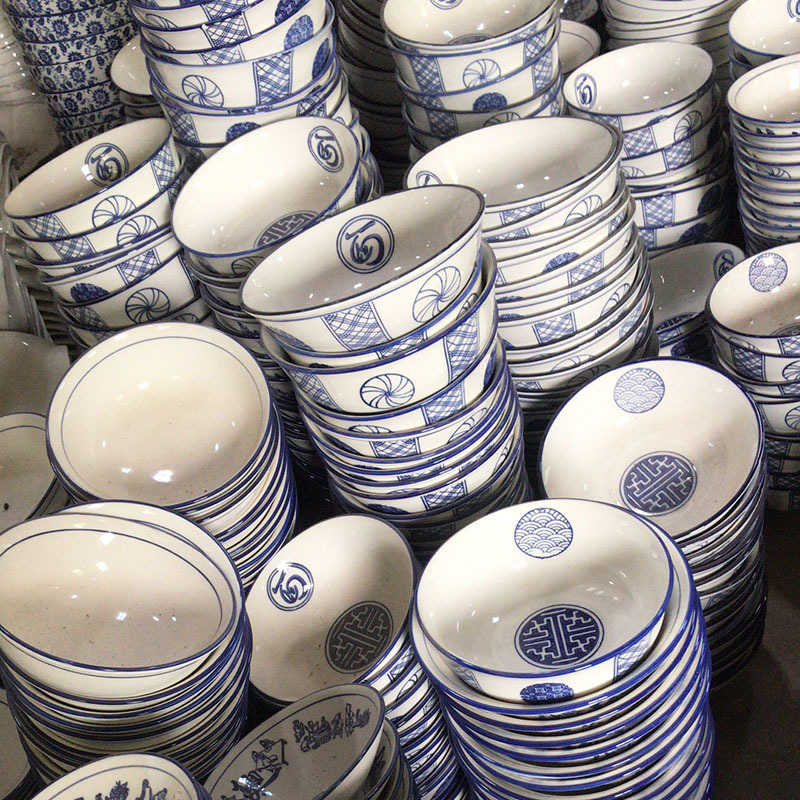 日用陶瓷外贸尾单杂件批发 夜市地摊货陶瓷碗盘 网红餐具