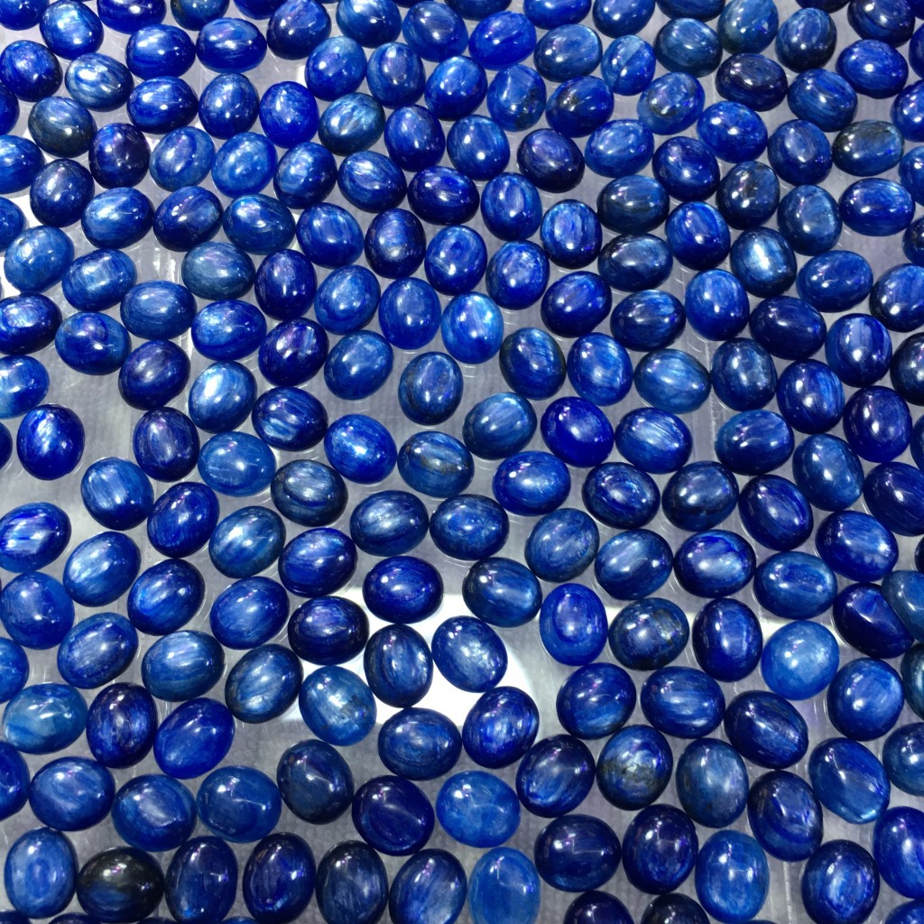 天然蓝晶石戒面 裸石 diy饰品镶嵌配石8*10mm戒面 蓝晶石戒面批发