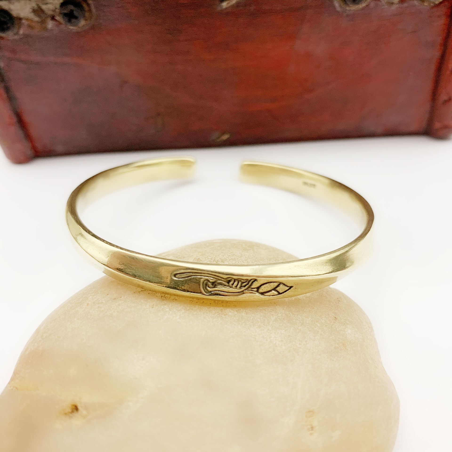 黄铜手镯佛手莲花铜手镯做旧抛光开口铜镯新款手镯女复古时尚简约