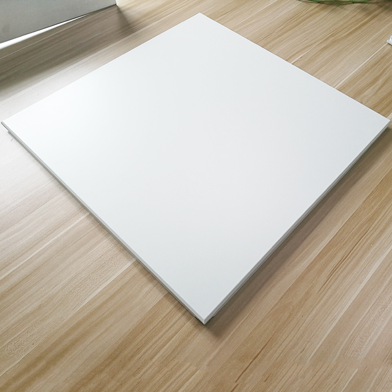 欧佰天花方板吊顶系列60060008mm金属微孔铝扣板