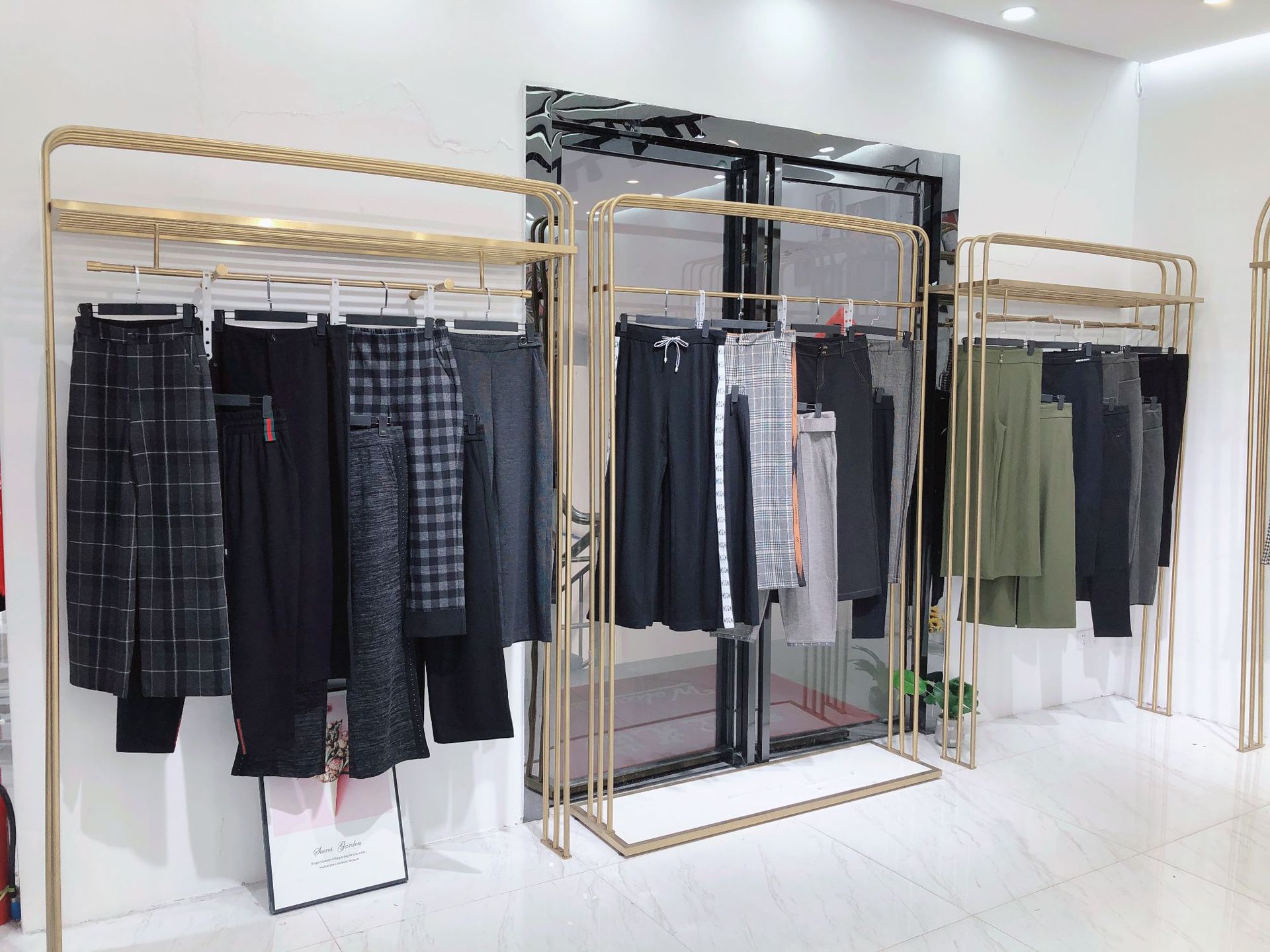 原创设计师品牌折扣女装万之冠22秋冬裤欧洲站实体地直播货源走份