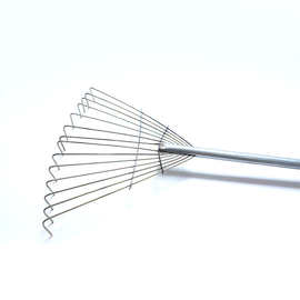 铁丝耙子搂草耙搂草耙子搂树叶耙子园艺工具耙子花园整理耙子