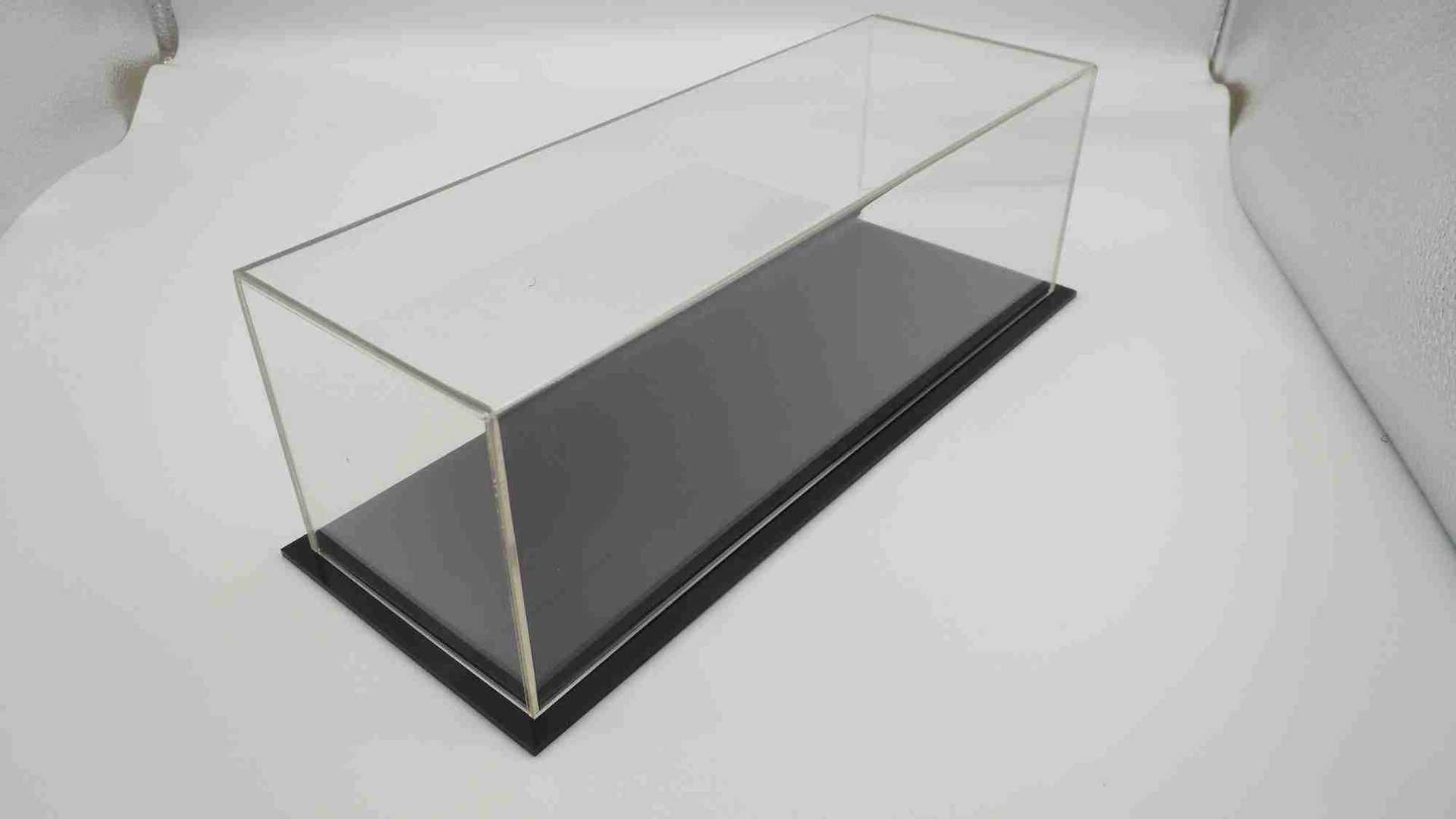 厂家直销亚克力防尘罩公仔模型展示盒手办透明亚克力盒子加工定制