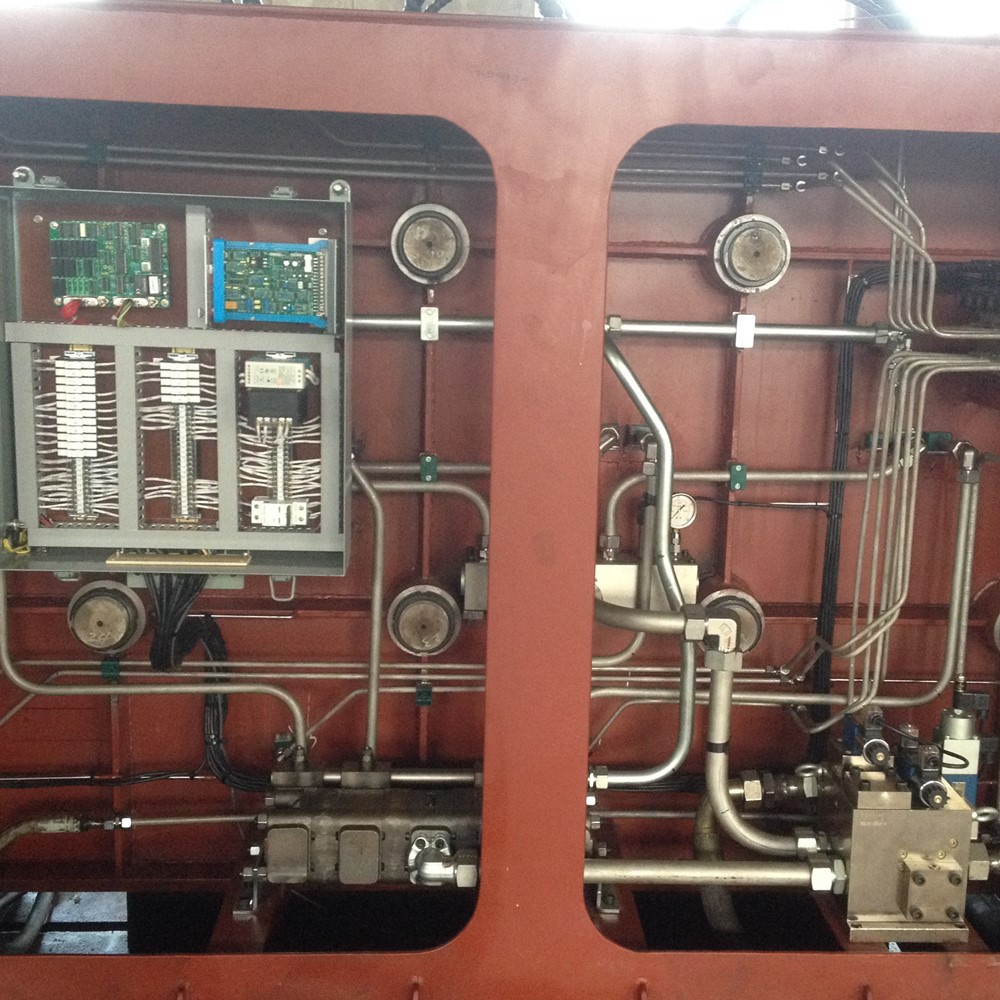 硫化机车床加工中心液压管路改造安装加工定做不锈钢管硬管总成