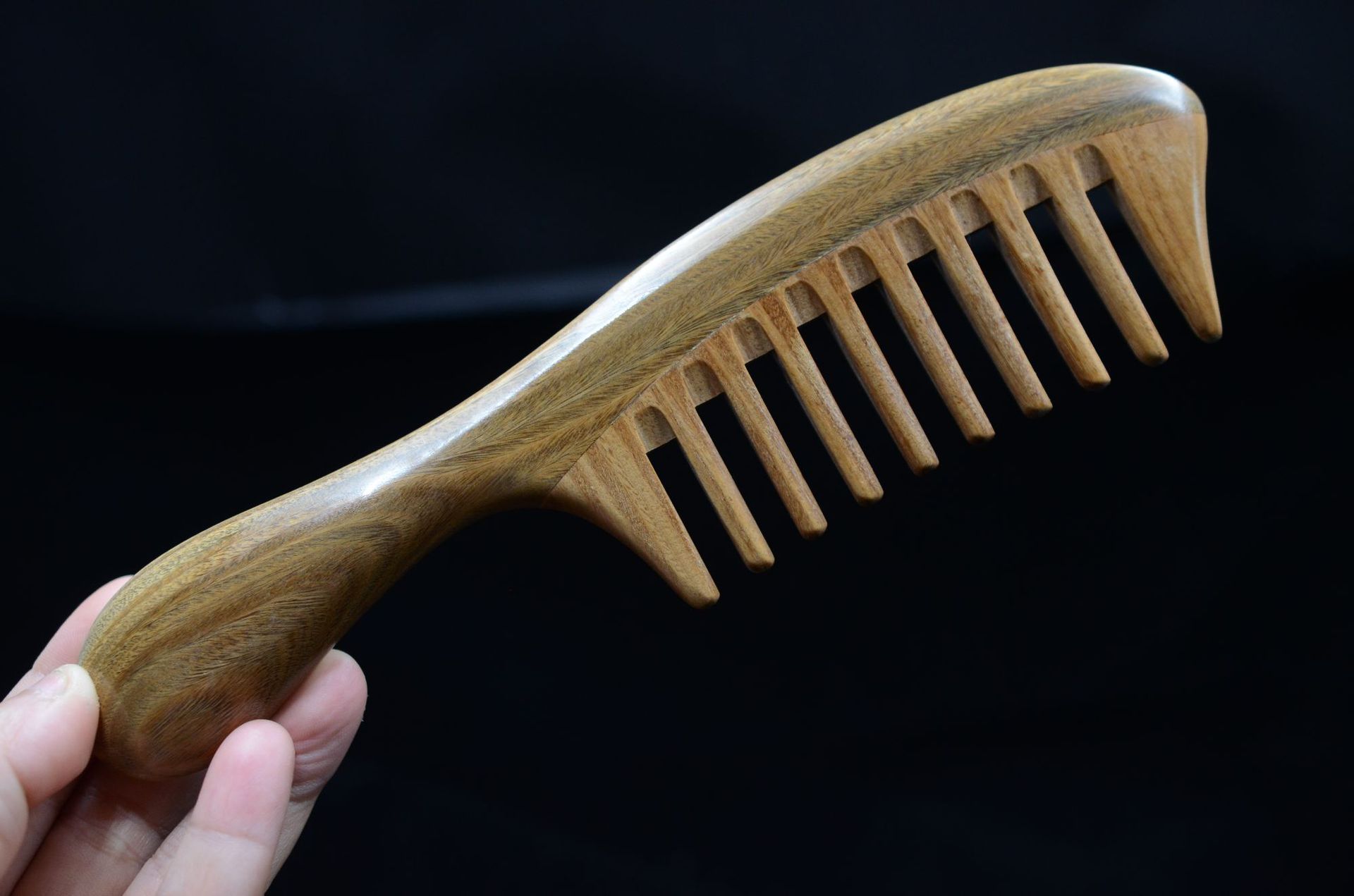 厂家直销20cm精品绿檀木梳子天然纹路按摩美发梳宽齿卷发梳批发