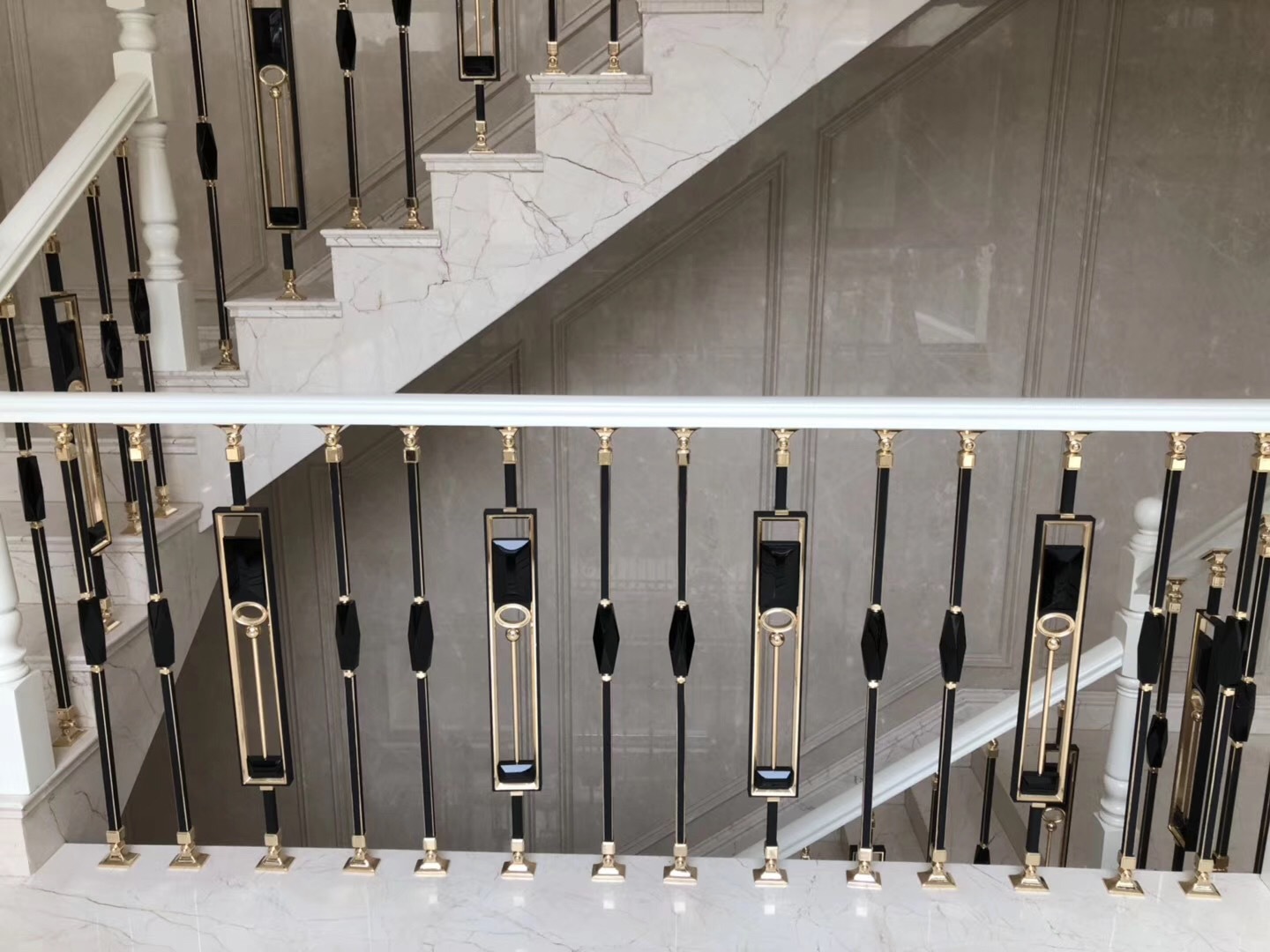 2020新中式楼梯立柱.铜.铝.不锈钢.t铁材质均可定制加工