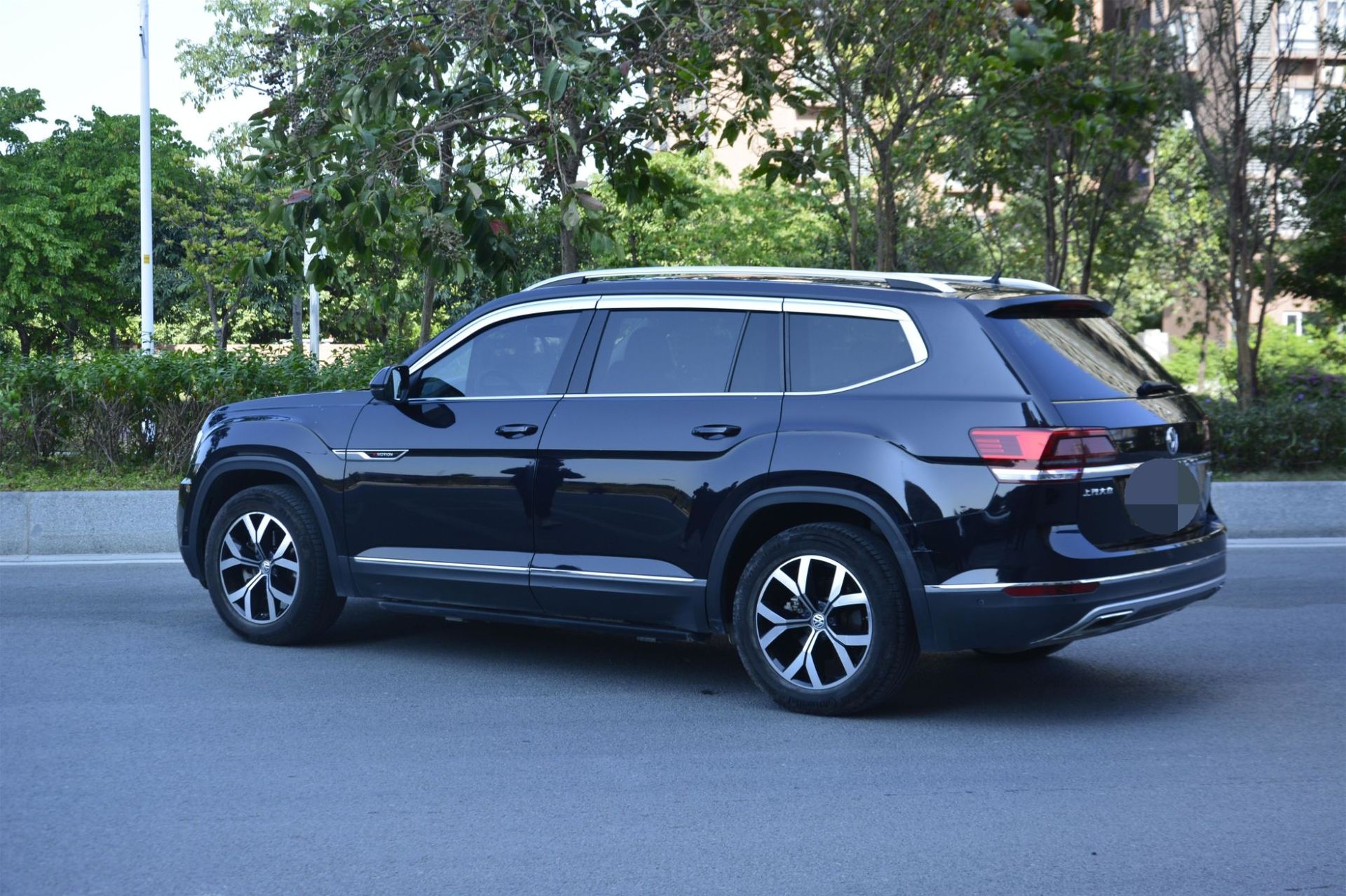 奥克福 适用大众途昂 汽车进口外饰加装改装铂金电镀abs晴雨挡