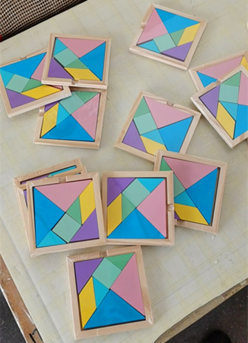 七巧板木制拼图拼板儿童早教益智动手形状拼装脑力开发玩具批发