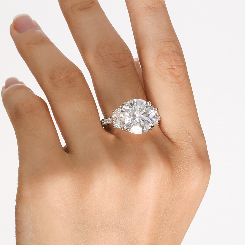 豪华钻戒5克拉进口d色vvs莫桑钻铂金18k金定制结婚订婚戒指女