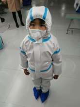 工厂一次性儿童防护服无纺布连体带帽隔离衣防疫实验室