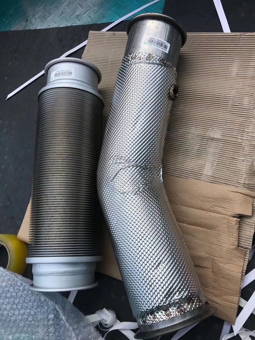 厂家批发现货重汽国六曼发动机排气管重汽汕德卡c7h tx国六排气管