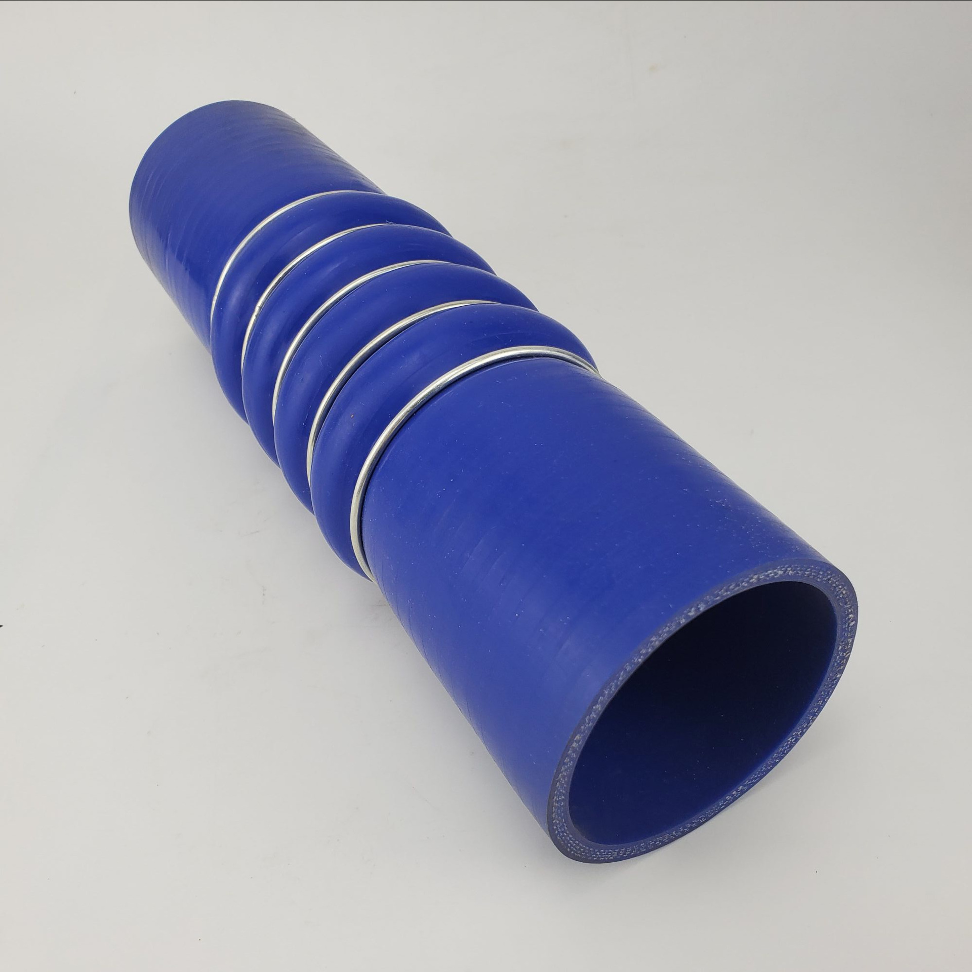 汽车中冷器硅胶管 增压器进气管 船用柴油发动机红色异形硅胶管