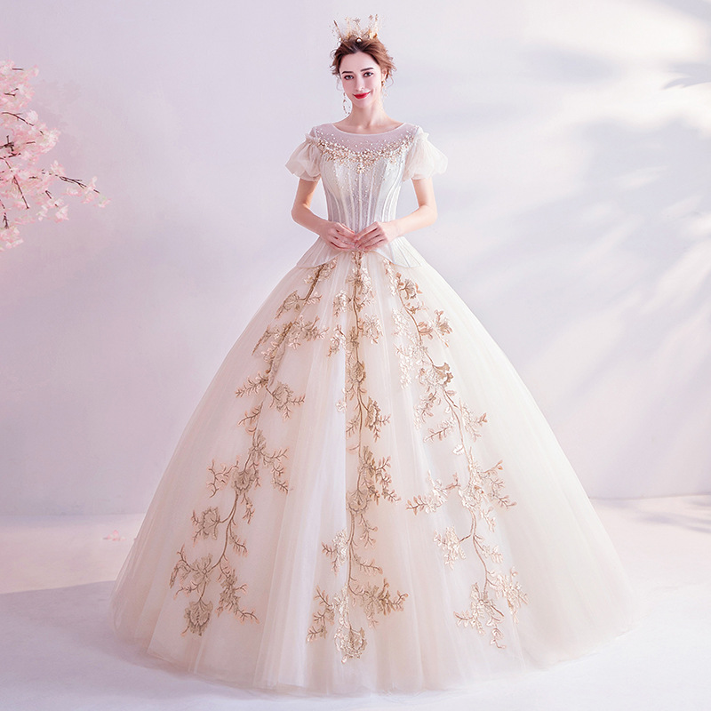 新娘嫁衣2020新款潮感一字肩泡泡袖婚纱礼服唯美奢华公主蓬蓬裙