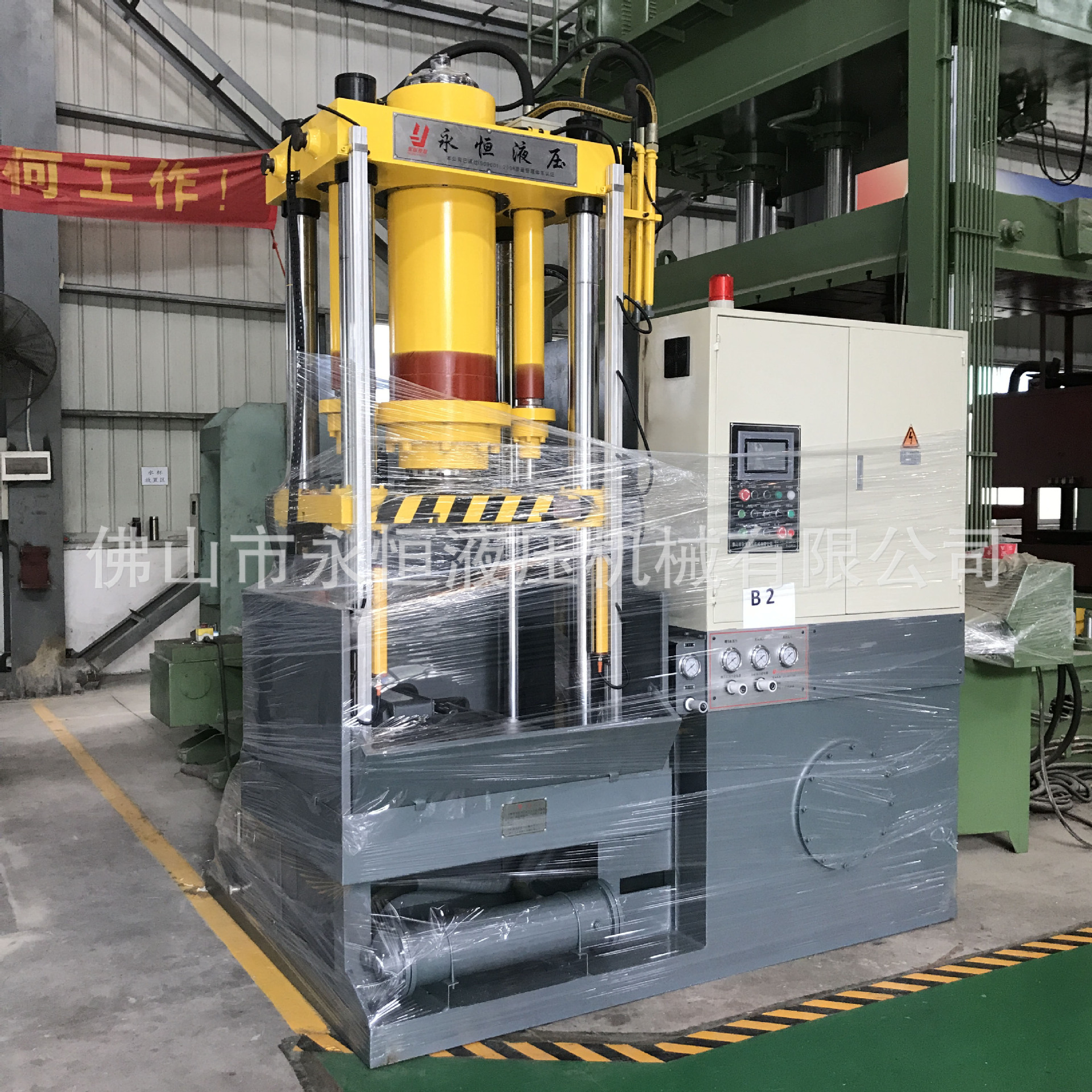 厂家直供不锈钢楼梯扶手罗马柱专用水胀机内高压管涨成形液压机