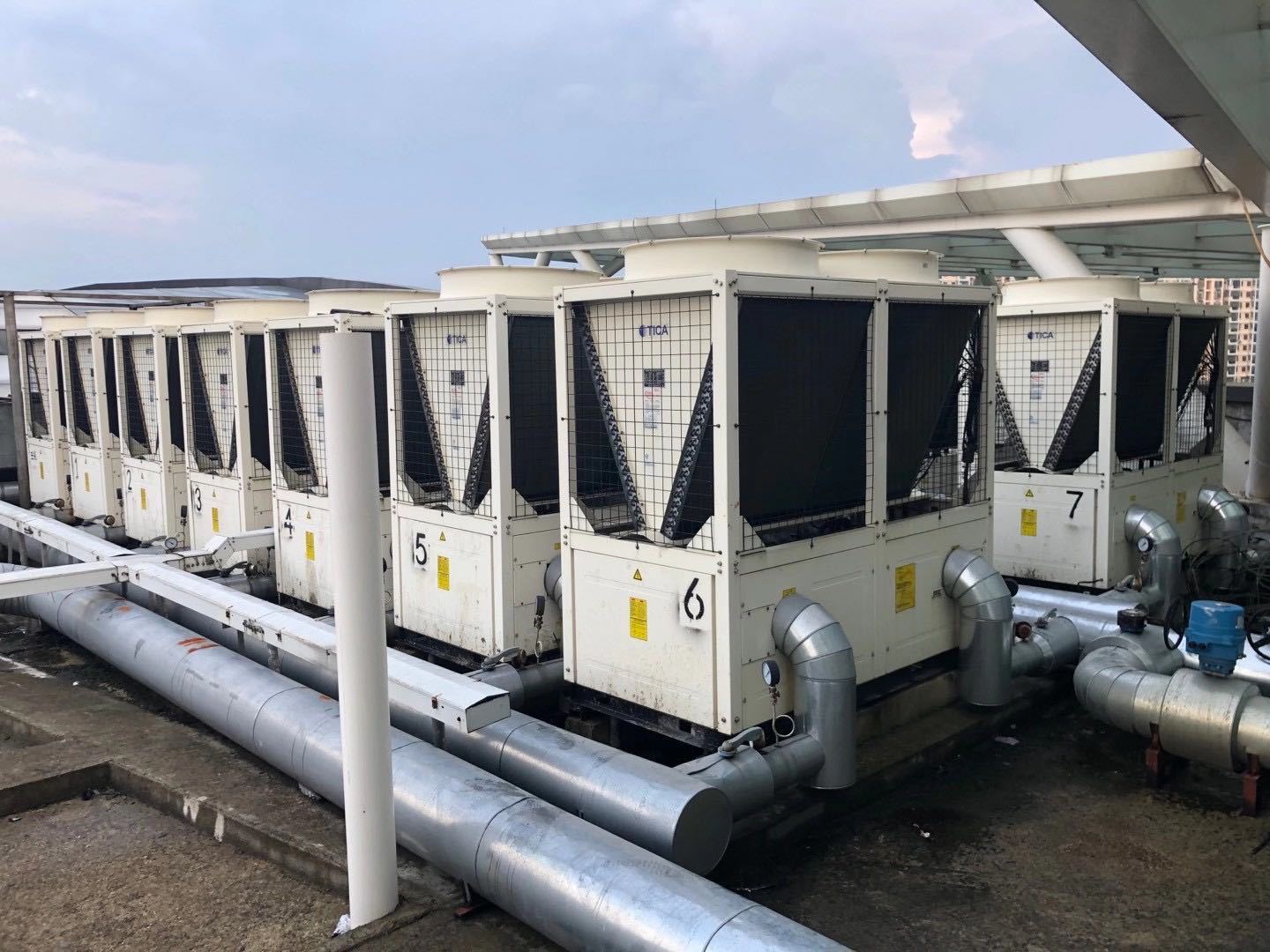 二手大型商用空调天加风冷热泵模块机出售